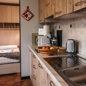 Appartamento Rifugio Elegante 350 Mt Piste Vista Alpi, Passo del Tonale